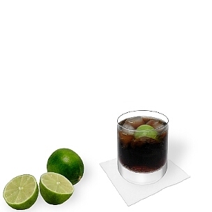 All kind of tumbler glasses are ideal for Cuba Libre. Small-sized long-drink glasses are a good alternative.