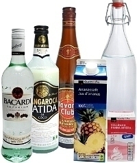 Piña Colada ingredients: With Coconut Liqueur (Standard)