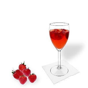 All kind of wine glasses are ideal for Strawberry Punch.